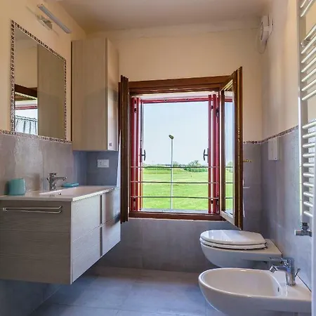 بيت ضيافة Viale Asiago 288 *