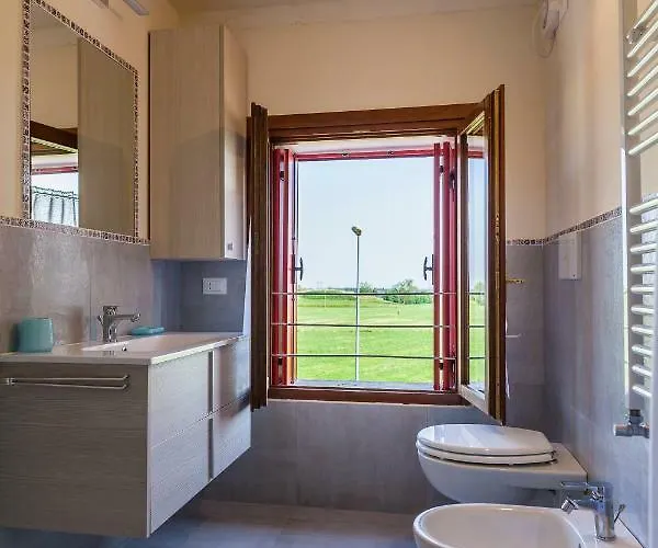 بيت ضيافة Viale Asiago 288 *