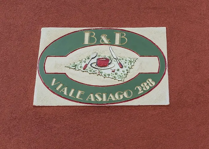Viale Asiago 288 بيت ضيافة باسّانو ديل غرابّا